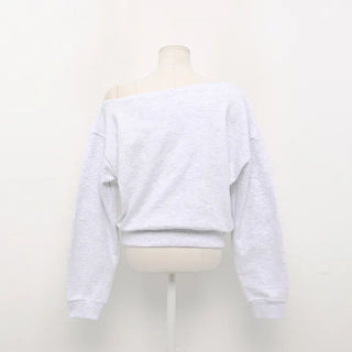 Simple off-shoulder sweatshirt