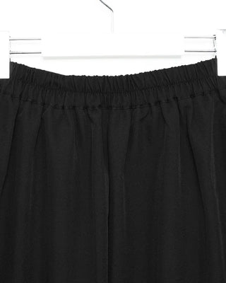 Pleated long skirt