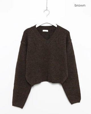 Semi-Clothed V-Neck Knit