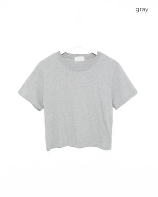 Basic semi-cropped half-length T-shirt