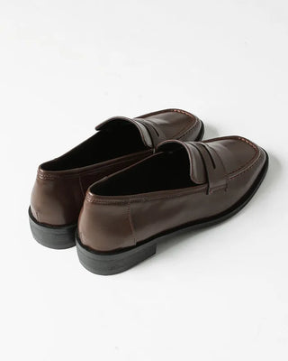 Leather design loafers