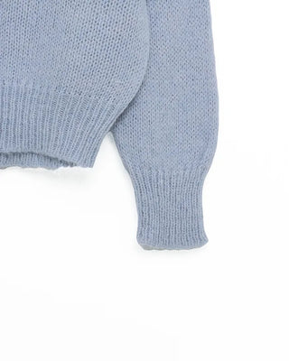 V-neck loose-fit knit