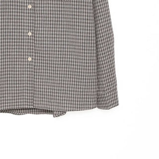 Checked collar shirt