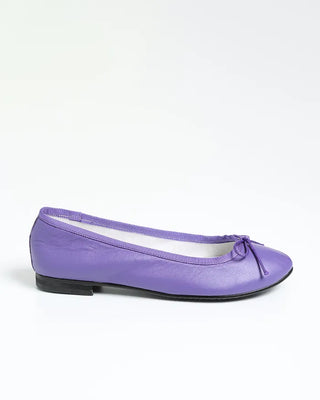 Ribbon round collar flat shoes
