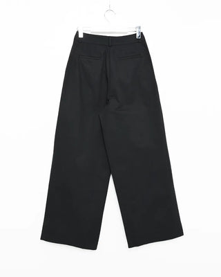 Basic pintuck cotton pants