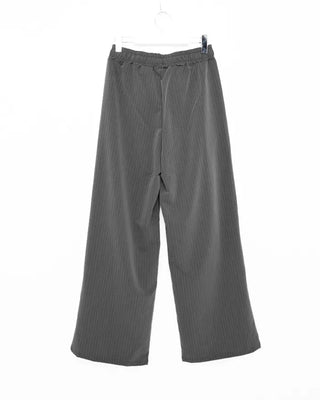 Pintuck stripe banding slacks