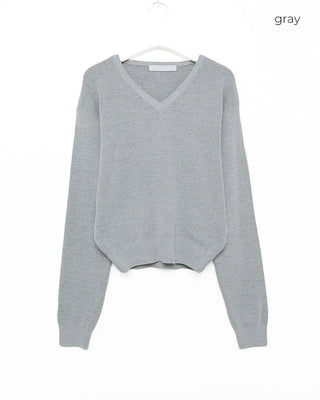 Colorful V-neck knit