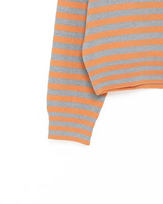 Round neck striped ribbed hem knit