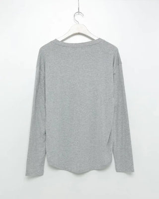 Half-open long T-shirt