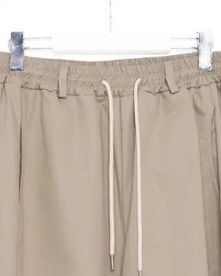 Elastic waist sweatpants