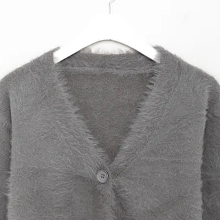 Oversized V-neck cardigan