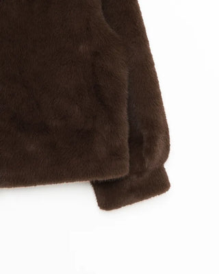 Hook crop fur jacket