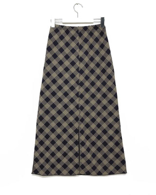 Checked long skirt