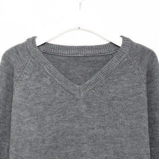 V-neck knitwear