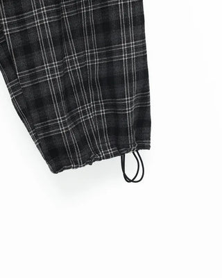 Big check wide pants