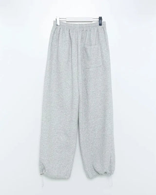 Wide-fit sweatpants