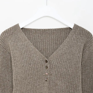 Pointed button rib knit cardigan