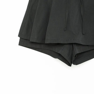 Waist ribbon pleated mini skirt