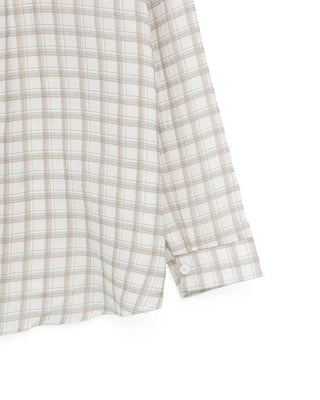 Loose-fit checkered shirt