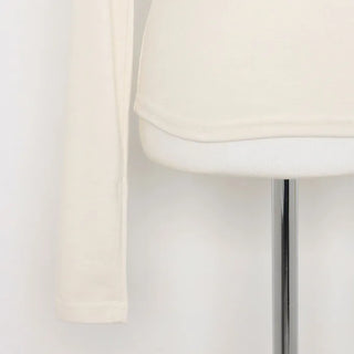 Slim-fit off-shoulder t-shirt