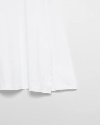 Basic long-sleeve T-shirt