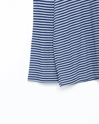 Striped round neck long-sleeved T-shirt