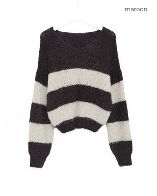 V-neck striped oversized knit