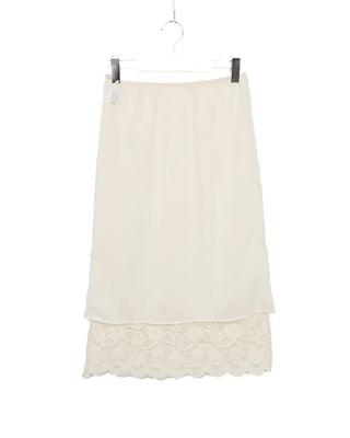 Lace-point skirt