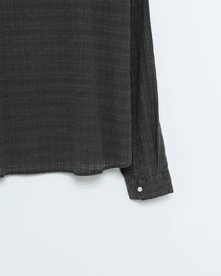 Pigmented crop-fit summer shirt