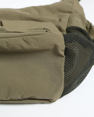 Multi-pocket shoulder bag