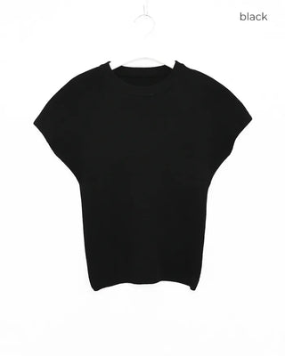 Slim short-sleeve knit