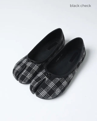 Tabi ballet shoes