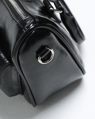 Two-pocket daily tote bag