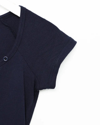 Ribbed button cropped t-shirt