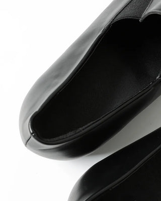 Square-toe simple loafers