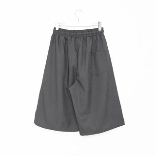 Elastic waist half slacks
