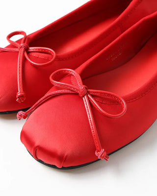 Ribbon flat shoes