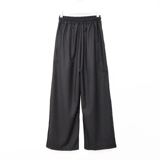 Wide-leg slacks