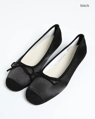 Ribbon flat shoes