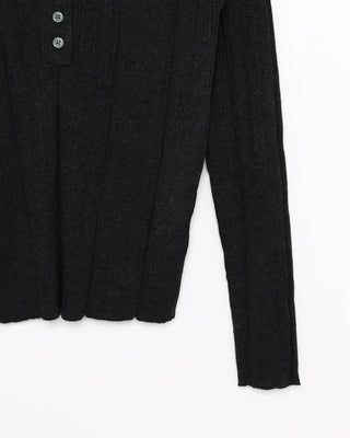 Button-up polo collar knit sweater