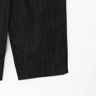 Center-tuck rigid baggy jeans