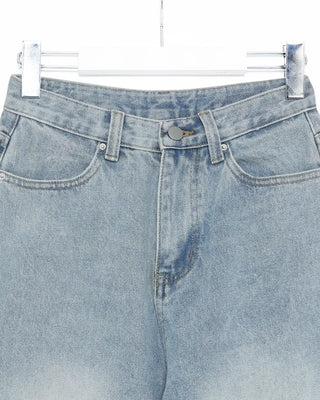 Wide-leg denim jeans with rear pockets