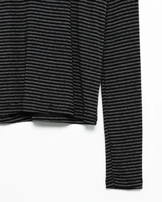 Round neck striped long-sleeve T-shirt
