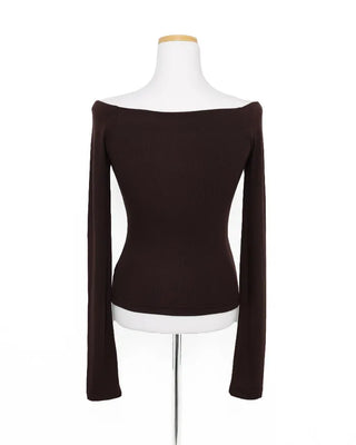 Off-shoulder slim-fit long t-shirt