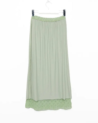 Embossed Banding Long Skirt