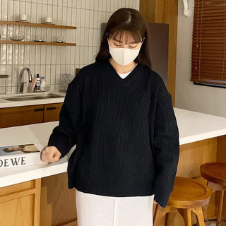 V-neck ribbed knit