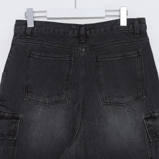 Pocket denim shorts
