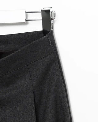 Wide pleated flared long skirt