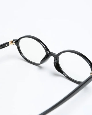 Slim oval frame glasses