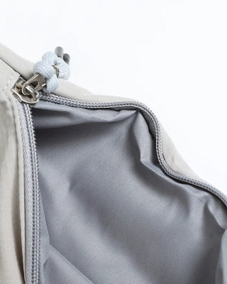 Simple shoulder bag